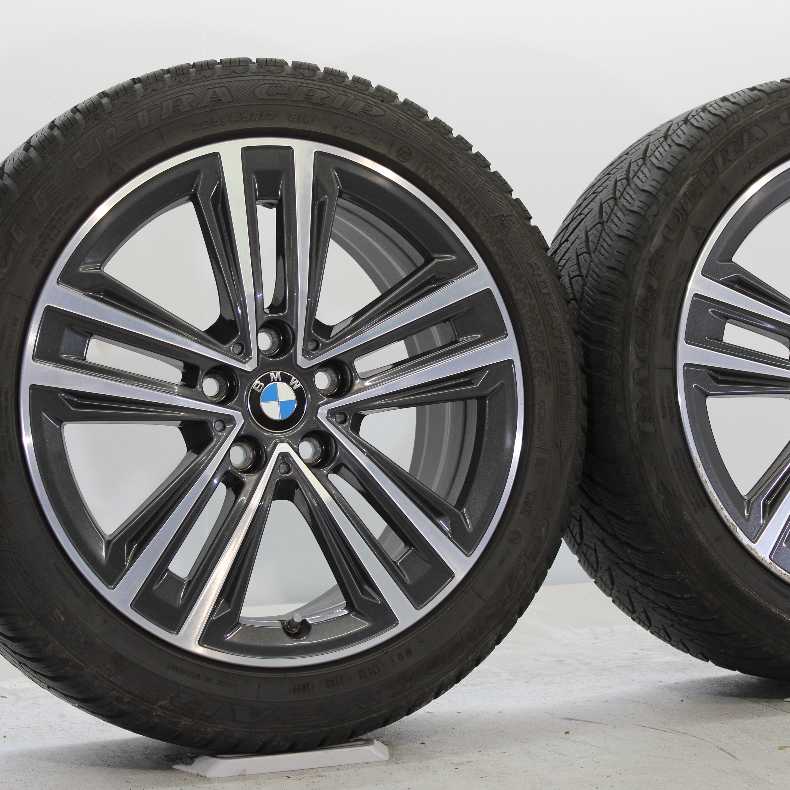 BMW 1er F40 2er F44 Winterräder 17 Zoll Styling Doppelspeiche 548