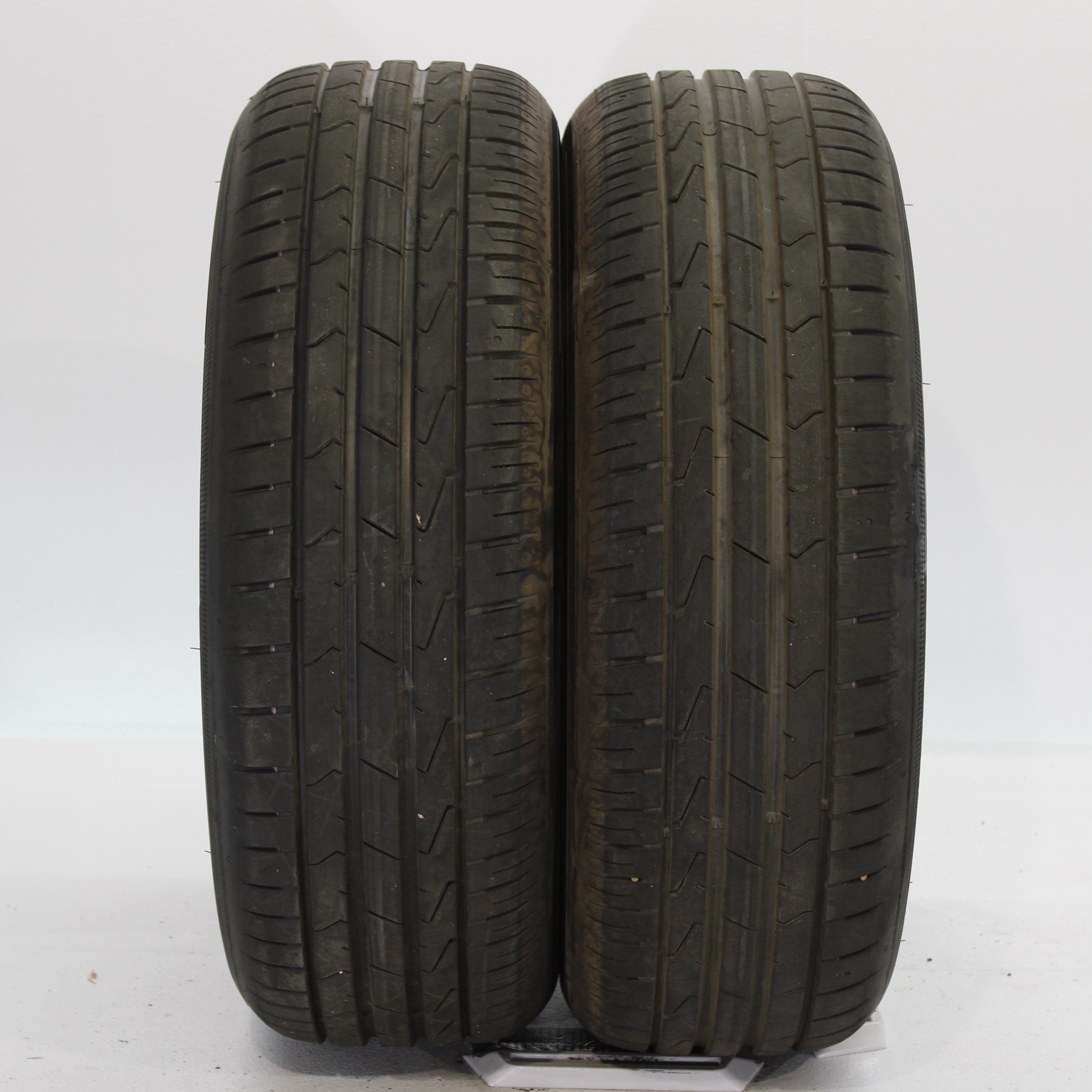 2x Sommerreifen Hankook Ventus Prime 3 205/60 R17 97W DOT5121 6,5mm