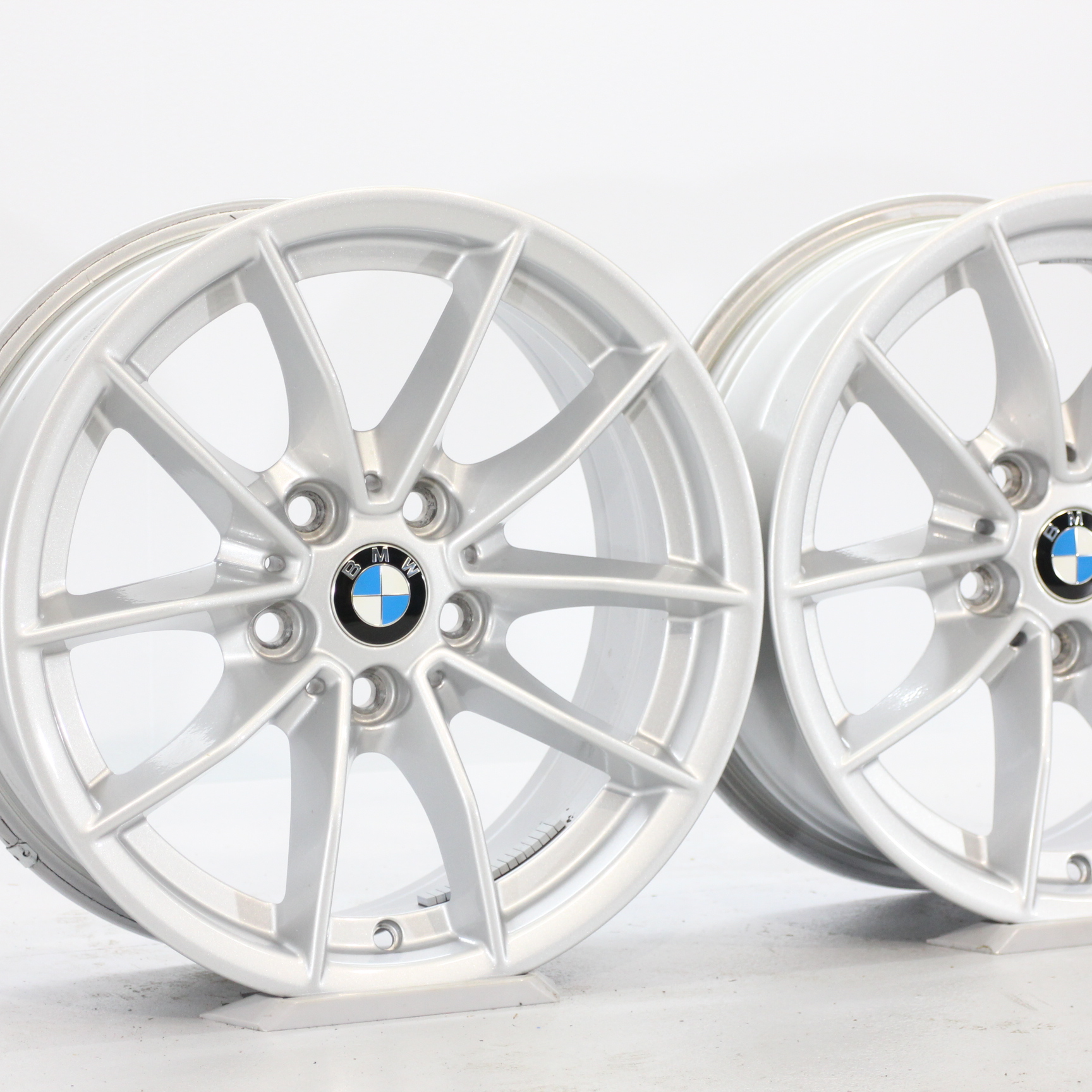 BMW 3er G20 G21 Felgensatz 16 Zoll Styling  774 V-Speiche