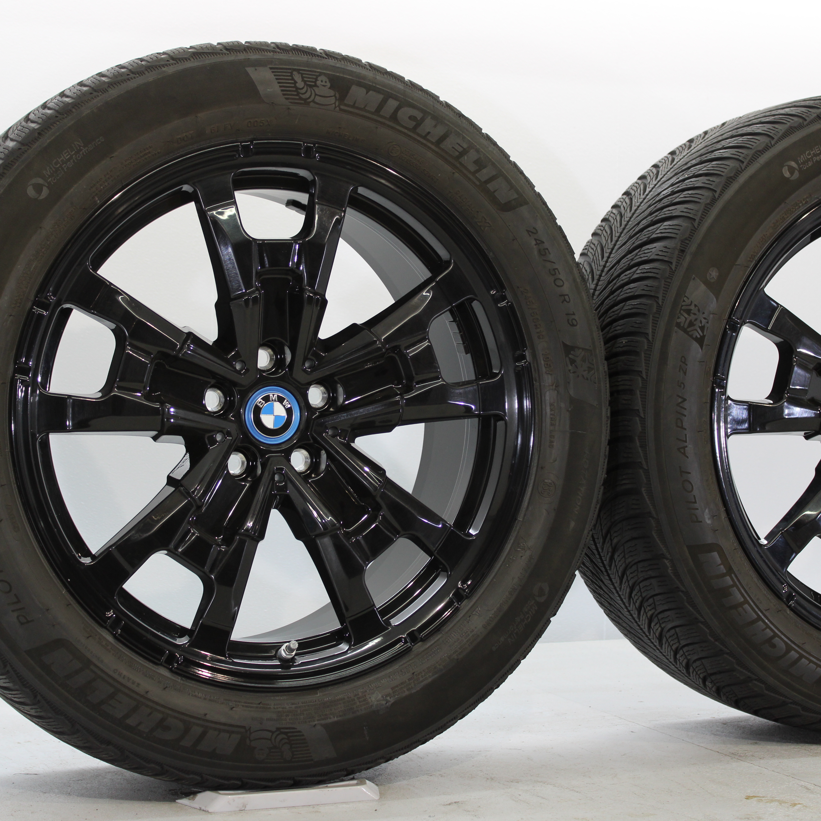 BMW iX3 G08 Winterräder 19 Zoll Styling 842 Aerodynamik