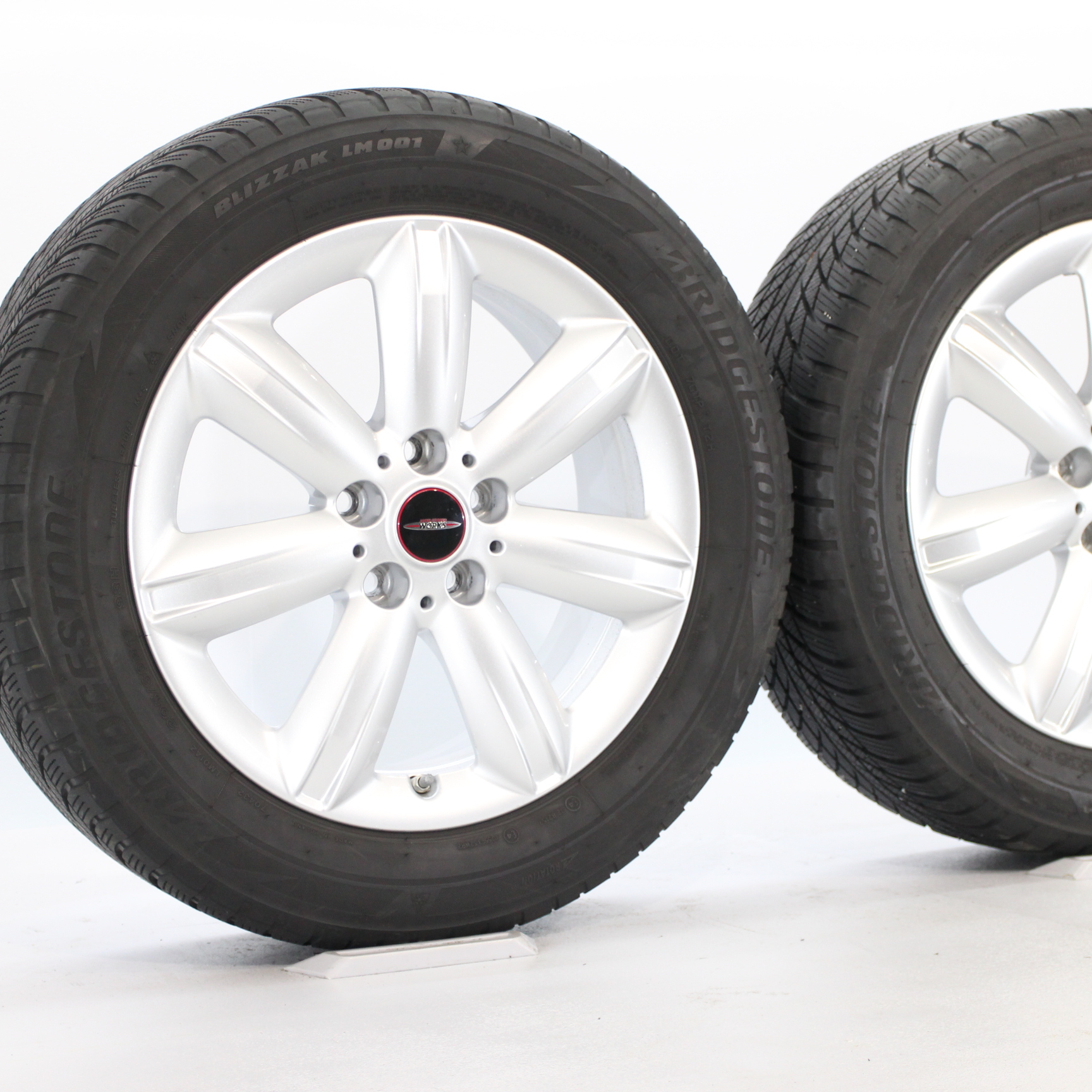 MINI Countryman F60 Winterräder 17 Zoll Styling 539 JCW Star Spoke