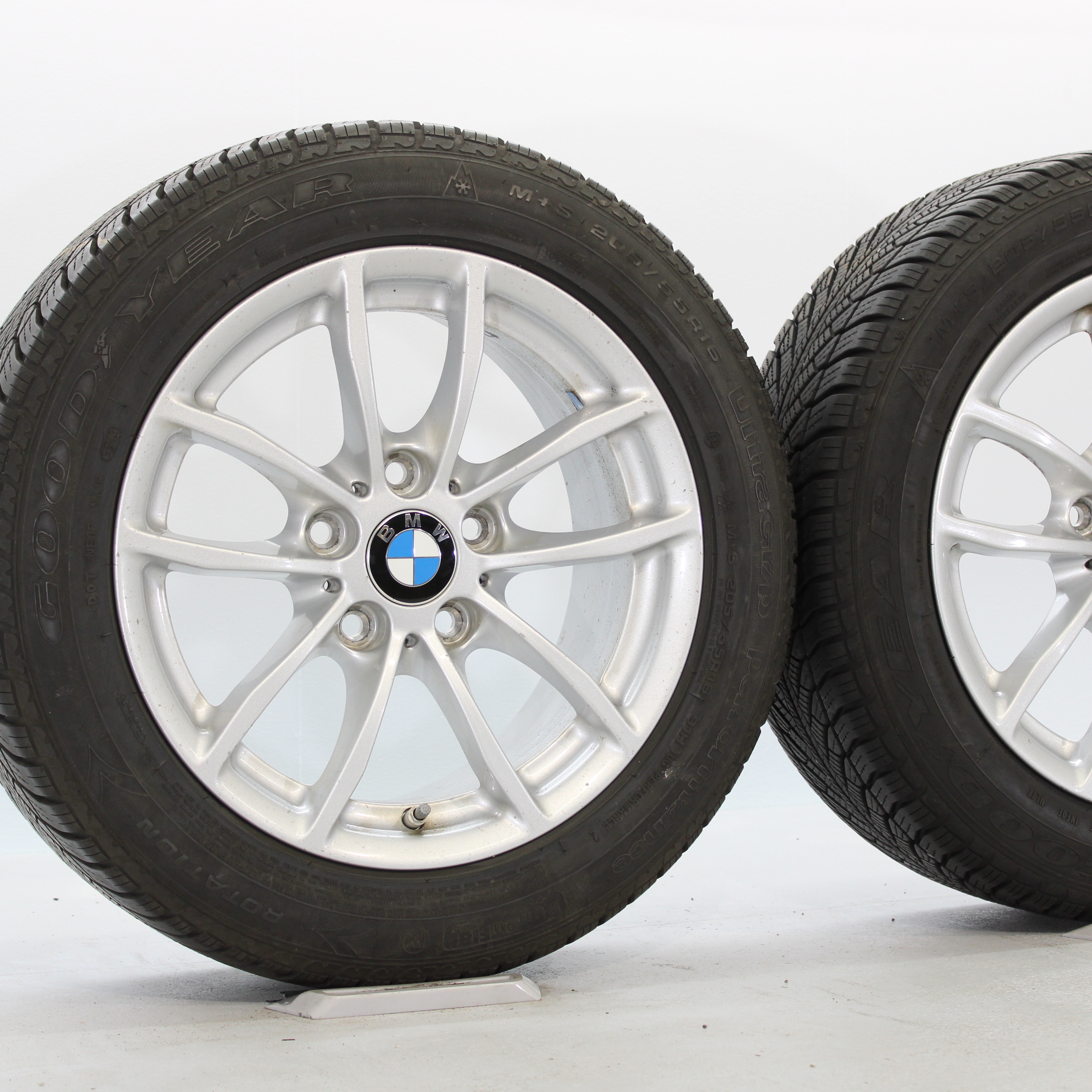 BMW 1er 2er F20 F21 F22 F23 Winterräder 16 Zoll Styling 378 V-Speiche