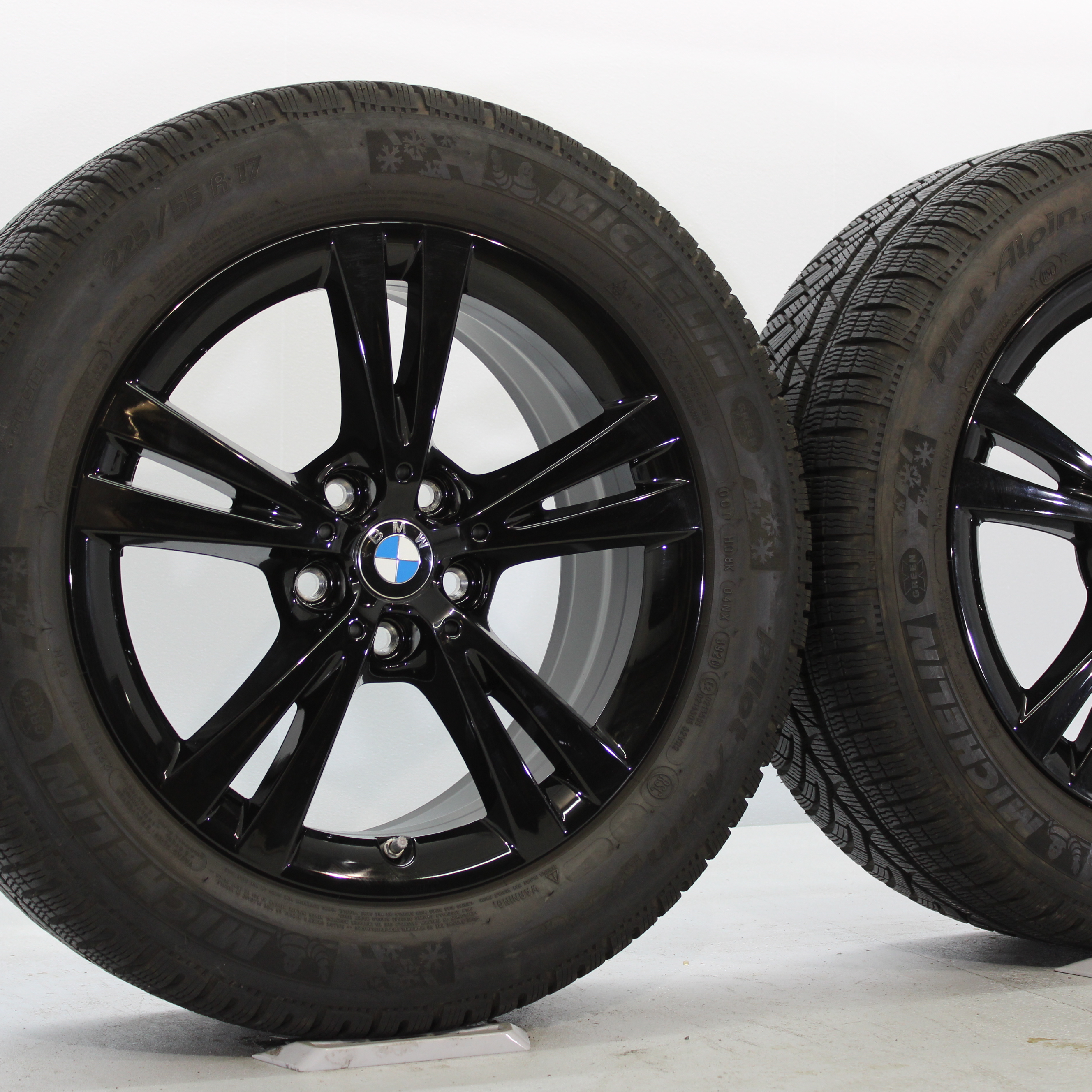 BMW X1 F48 X2 F39 Winterräder 17 Zoll Styling 385 Doppelspeiche