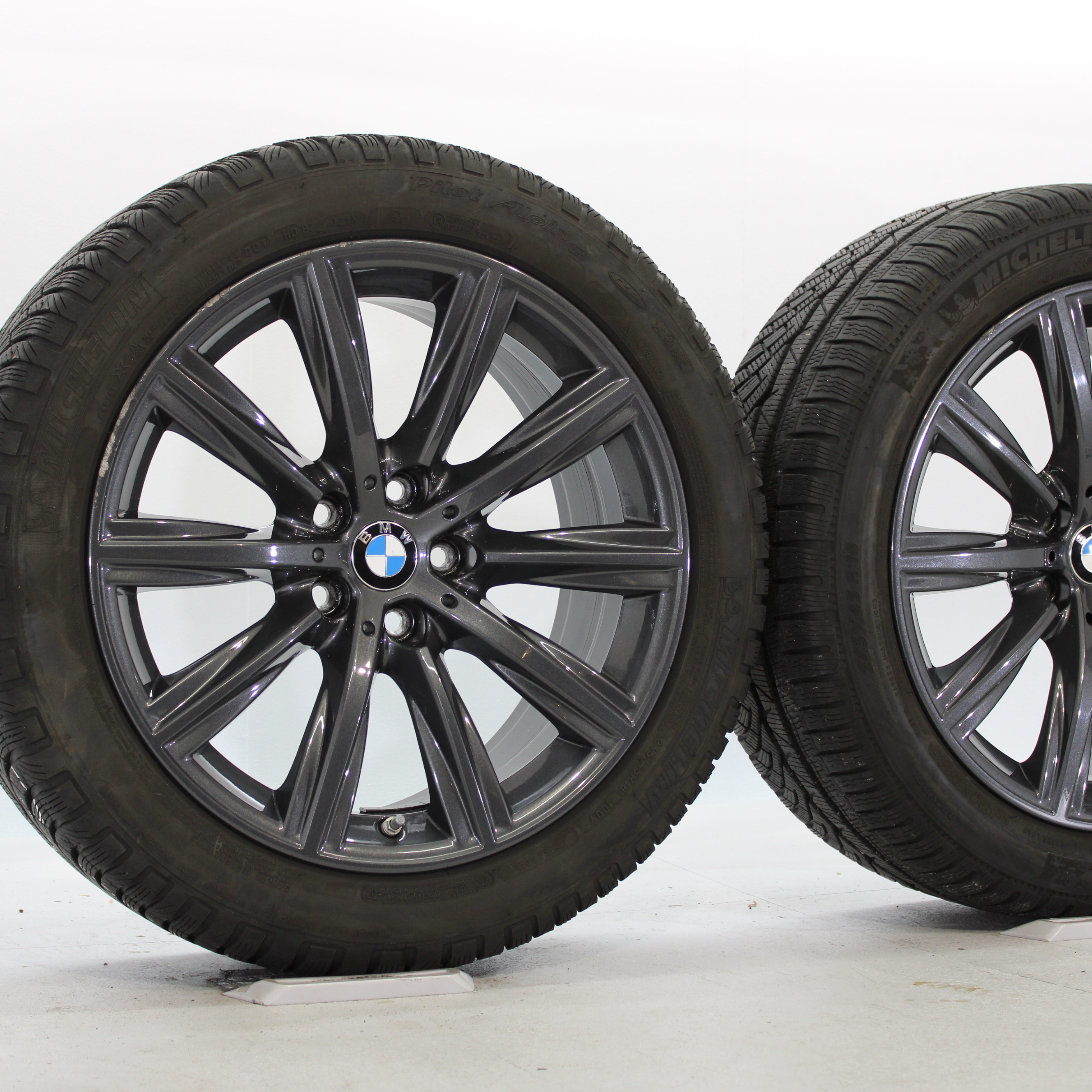 BMW 5er G30 G31 Winterräder 18 Zoll Styling 684 V-Speiche