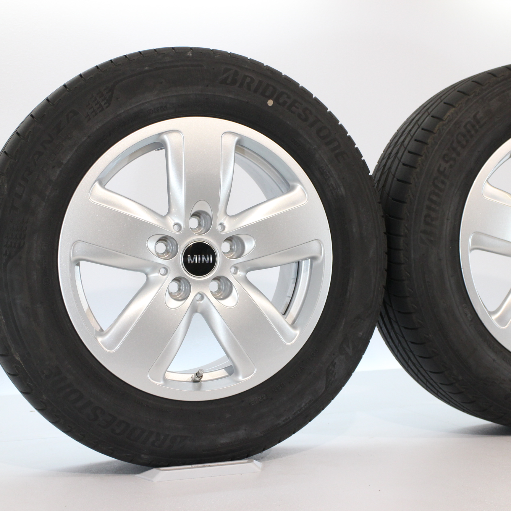 MINI Countryman F60 Sommerräder 16 Zoll Styling 517 Revolite Spoke