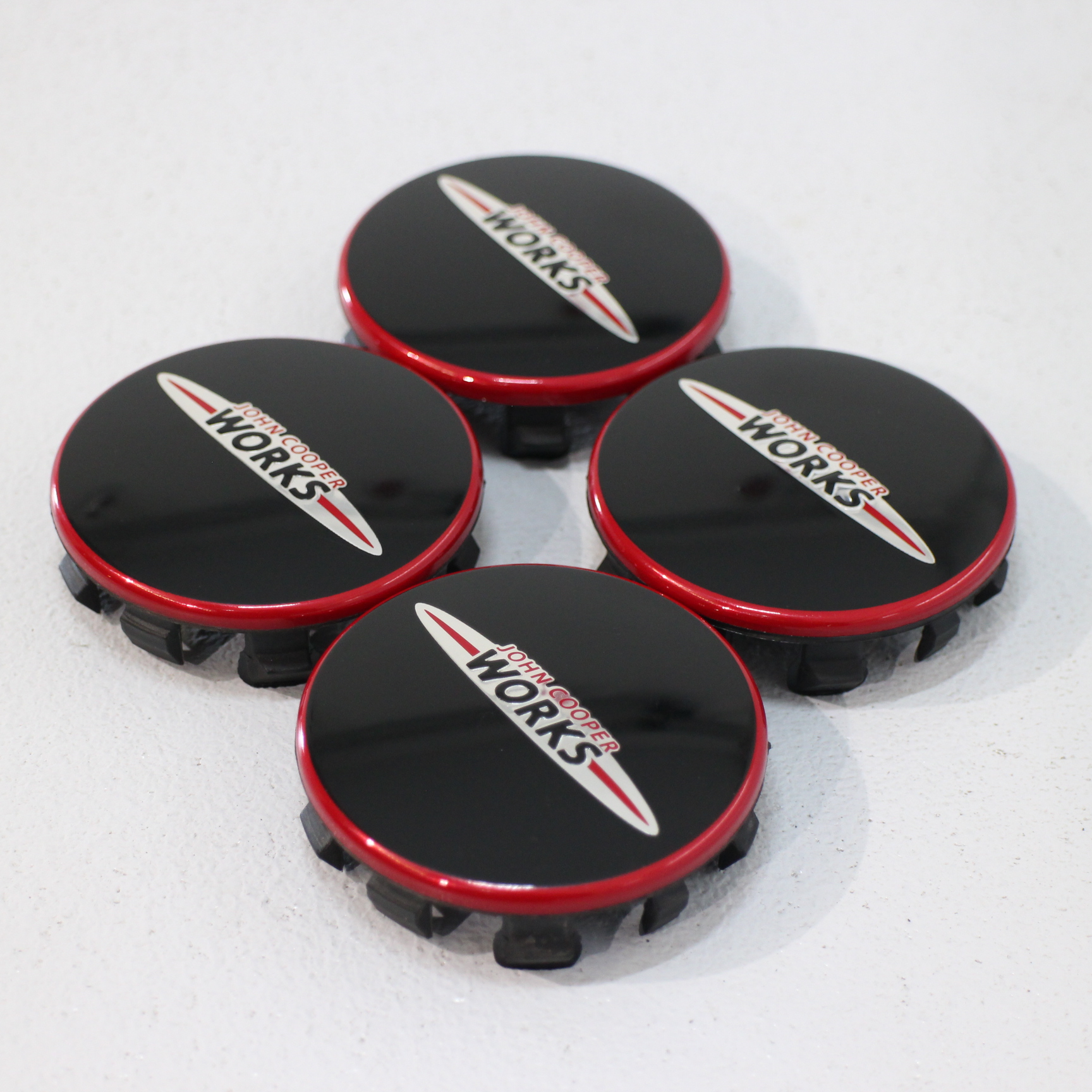 1 Satz original MINI JCW Nabendeckel mit rotem Rand 55mm