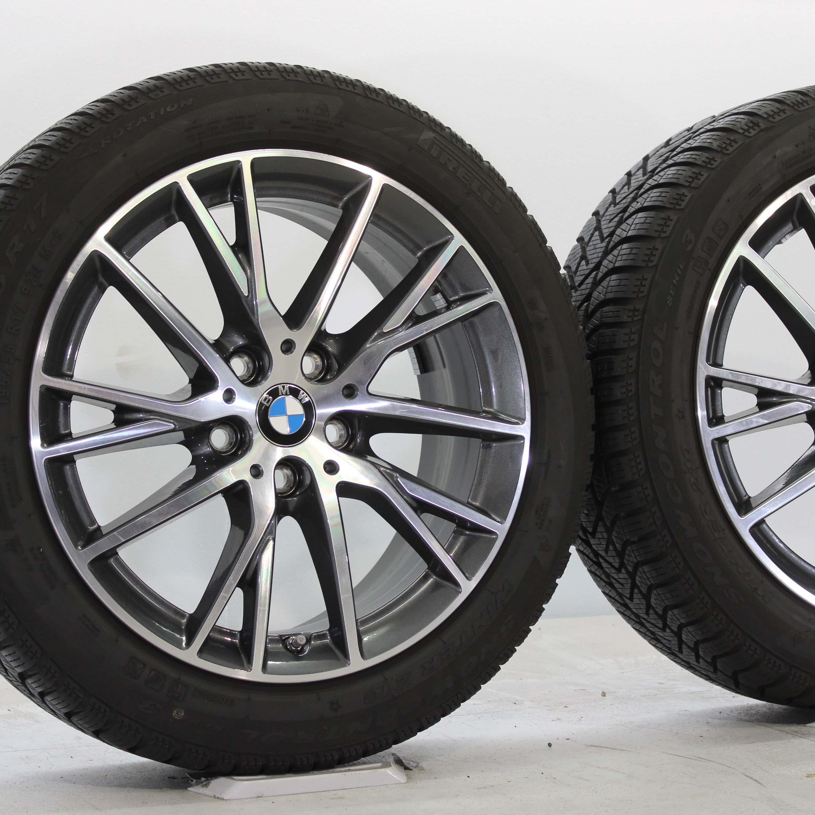 BMW 1er F40 2er F44 Winterräder 17 Zoll Styling 489 Y-Speiche