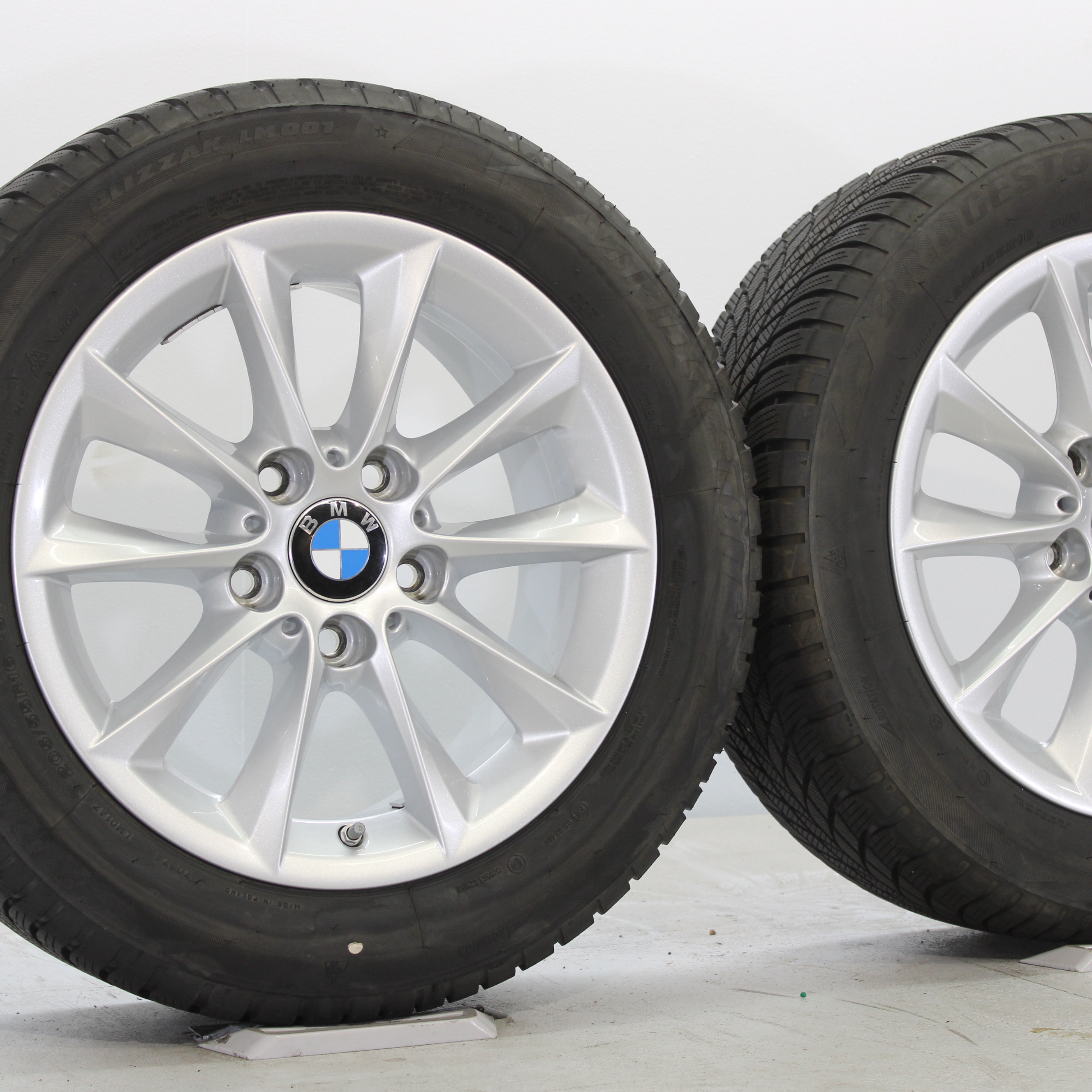 BMW 1er F20 F21 2er F22 F23 Winterräder 16 Zoll Styling 411 V-Speiche