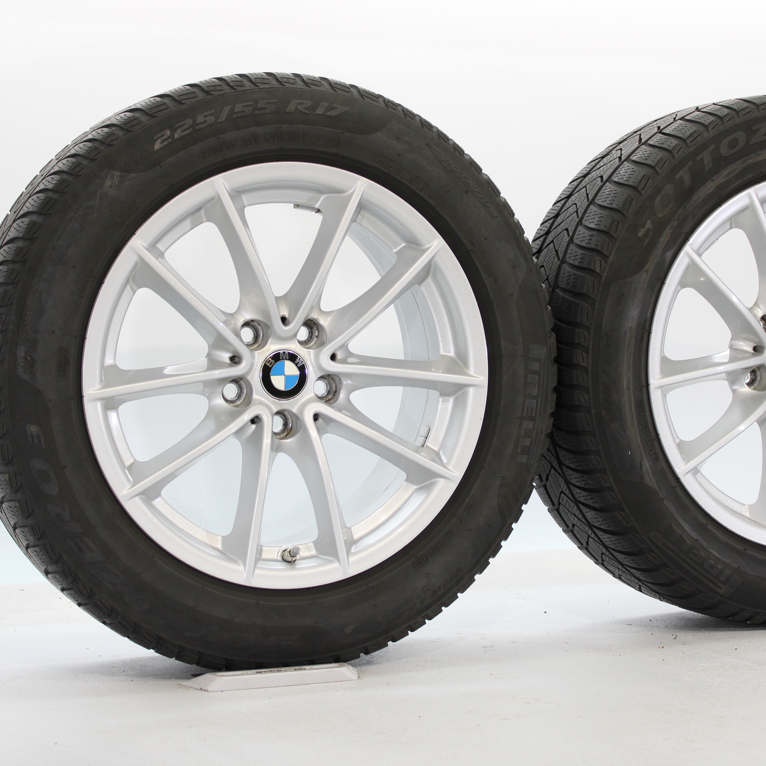 BMW 5er G30 G31 Winterräder 17 Zoll Styling 618 V-Speiche
