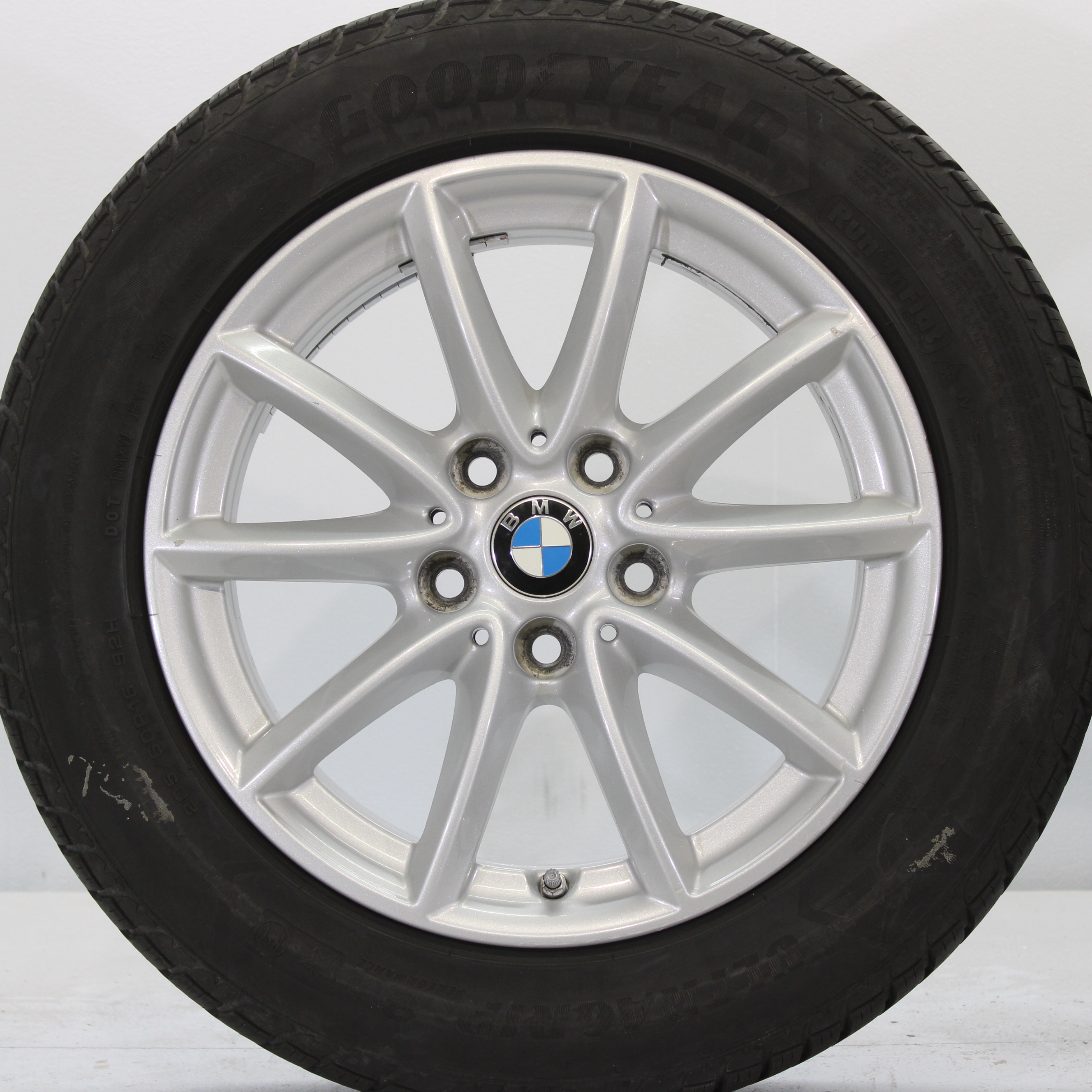 BMW 2er Active Gran Tourer F45 F46 Winterräder 16 Zoll Styling 471 V-Speiche