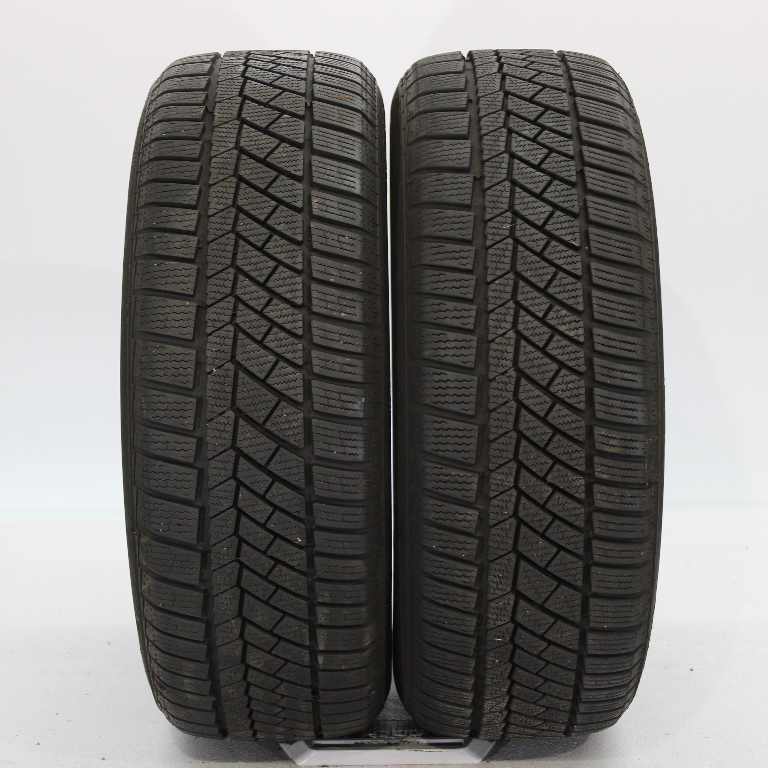 2x Winterreifen Continental ContiWinterContact TS830P 205/55 R17 95H DOT3120 +7,5mm