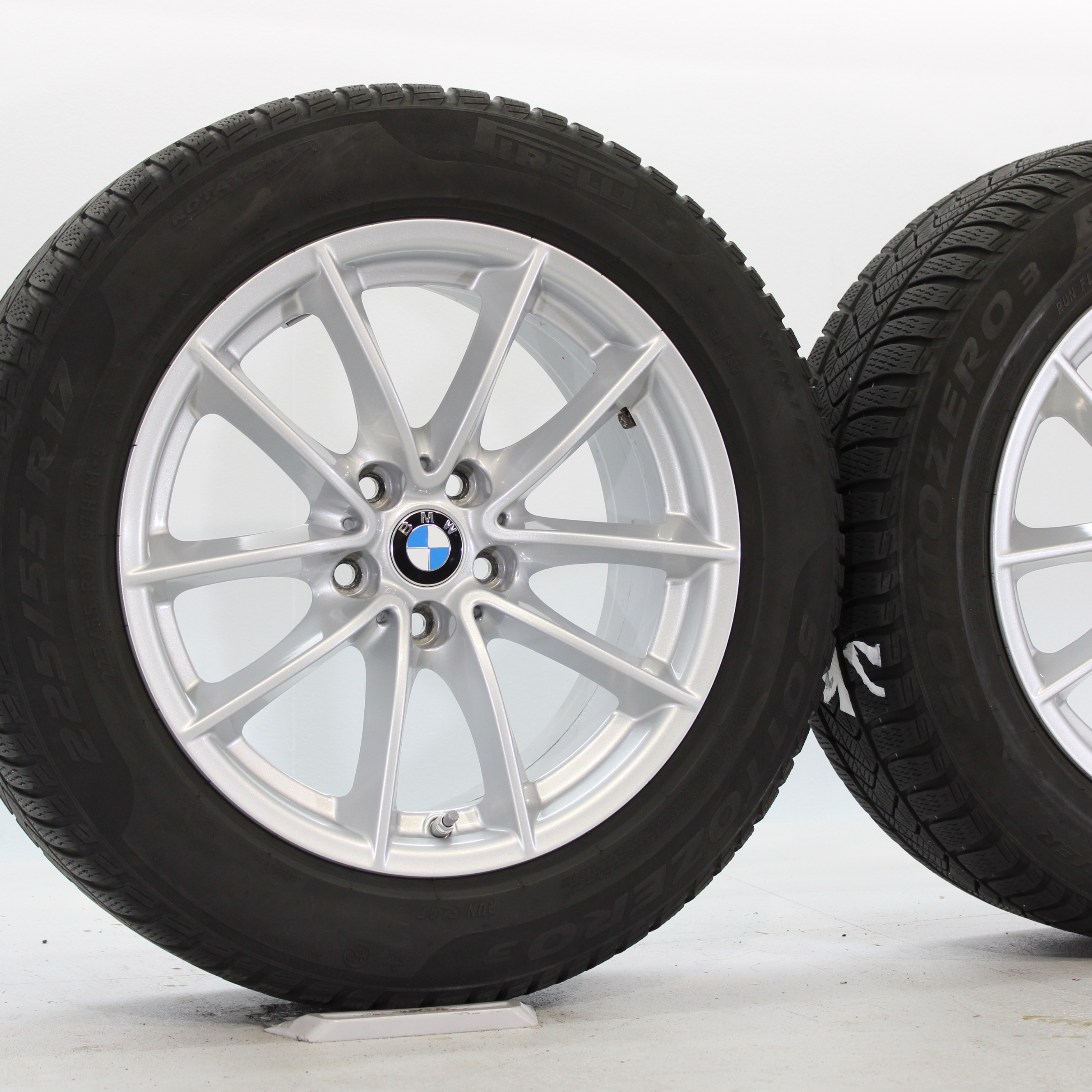 BMW 5er G30 G31 Winterräder 17 Zoll Styling 618 V-Speiche