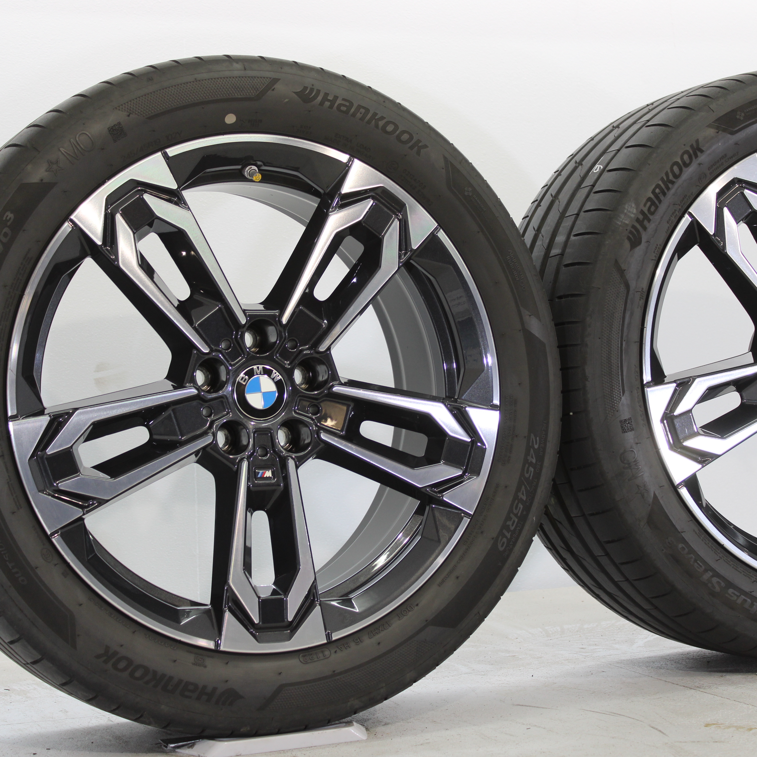 BMW X1 iX1 U11 X2 U10 Winterräder 19 Zoll Styling M871 M-Doppelspeiche