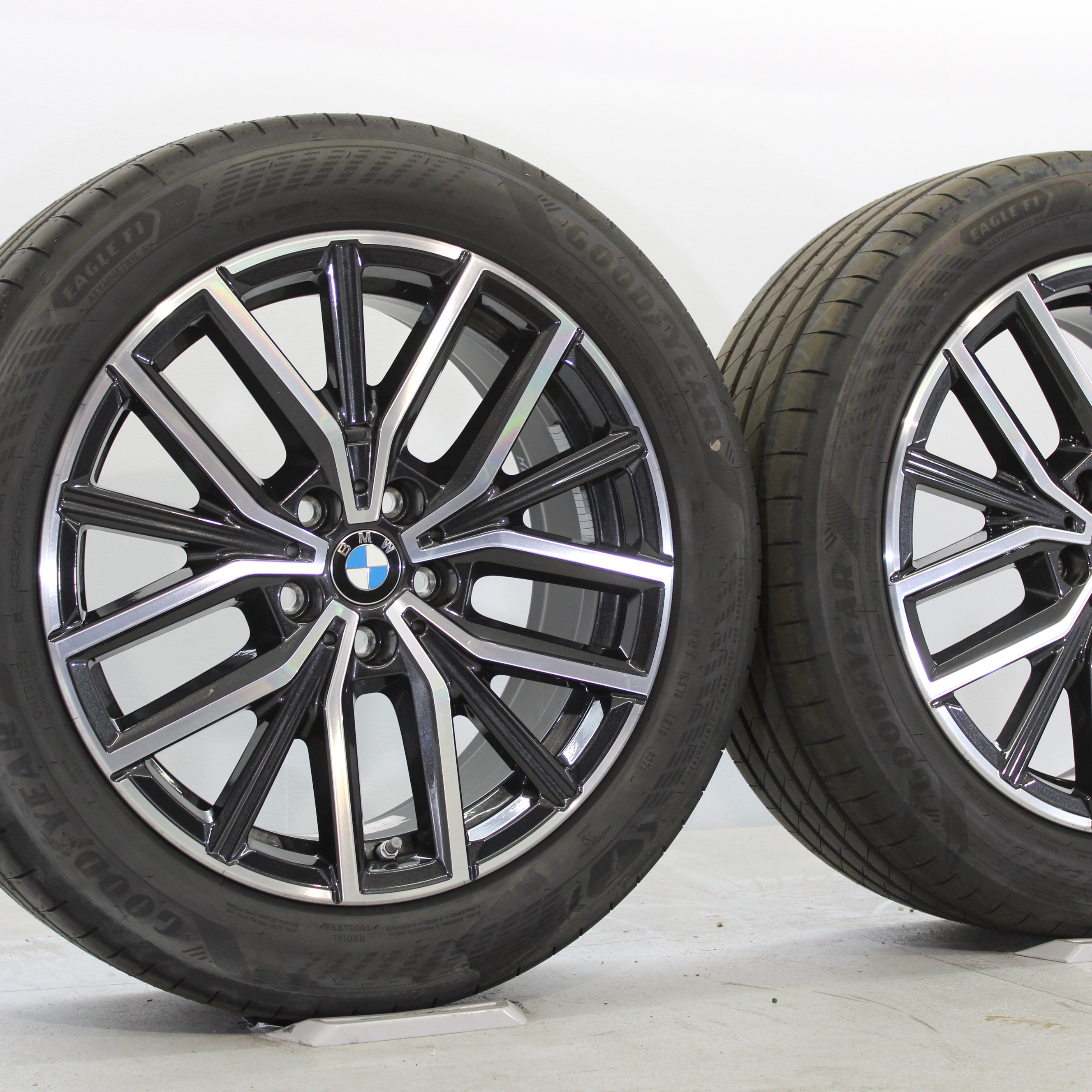 BMW 2er Active Tourer U06 Sommerräder 18 Zoll Styling M838 M-Doppelspeiche