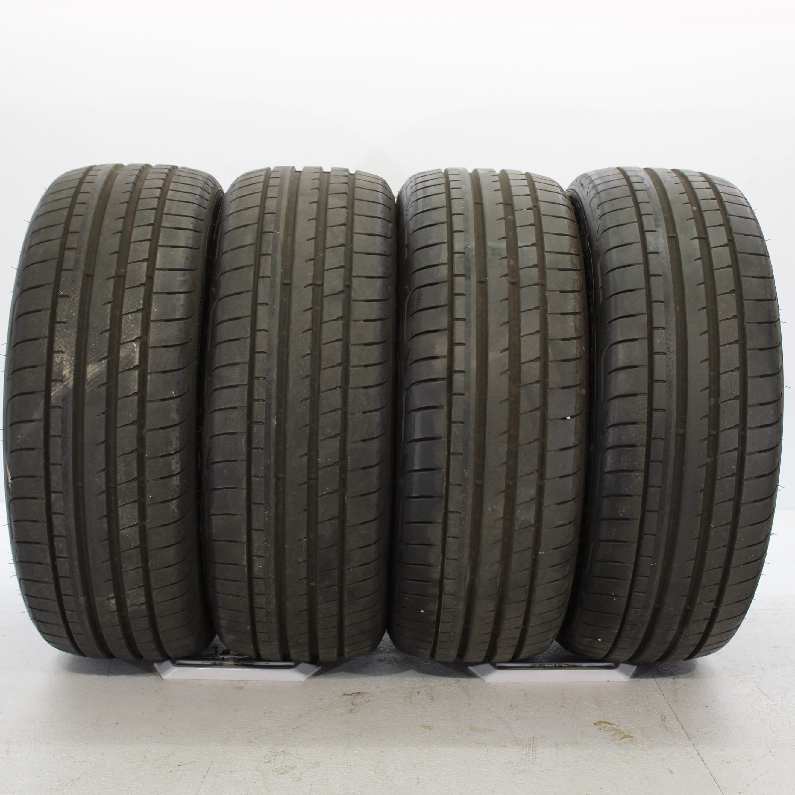 4x Sommerreifen Goodyear Eagle F1 Asymetric 3 205/45 R17 88W DOT0522 6mm