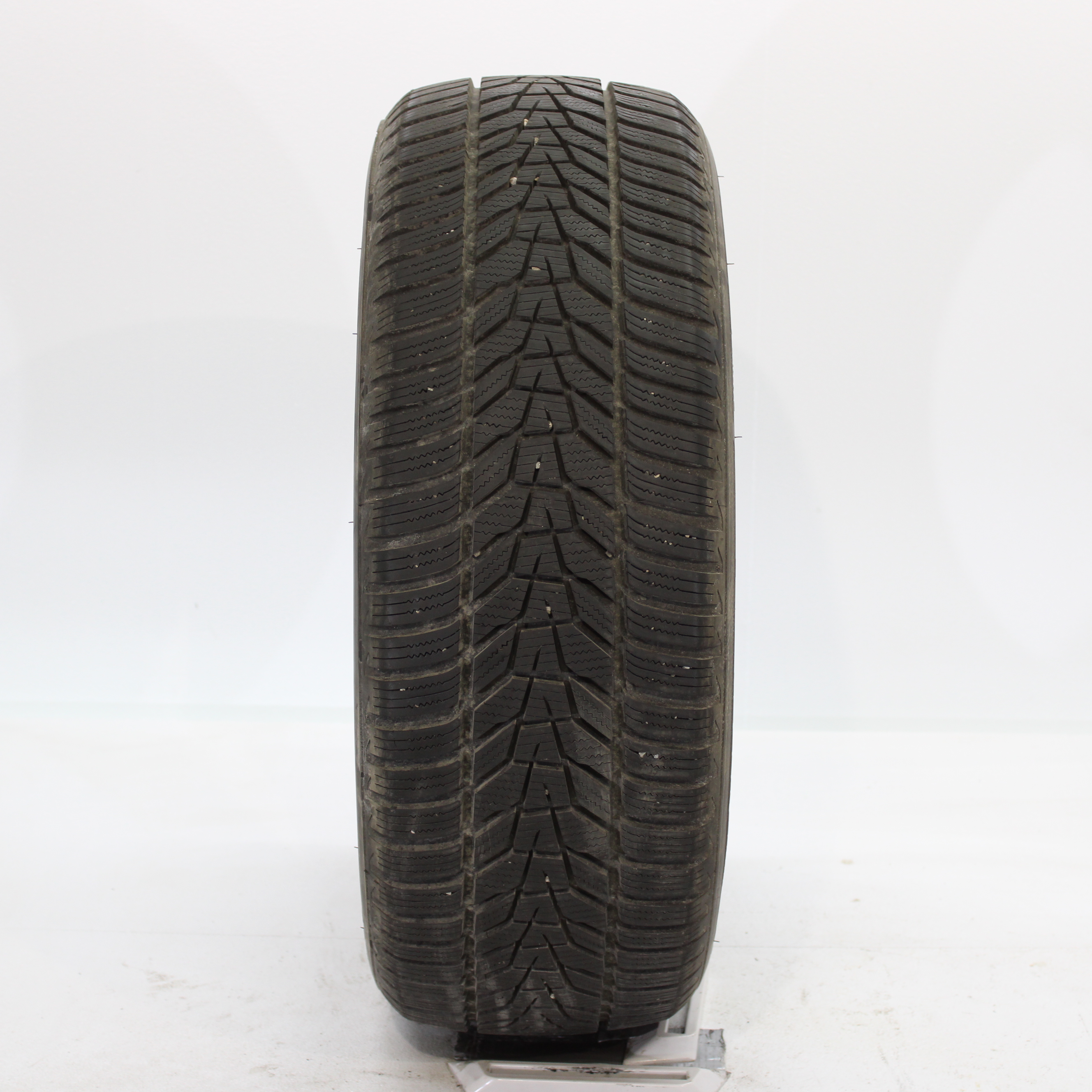 1x Winterreifen Hankook Winter i*cept evo3 X 235/55 R18 100H DOT1724 8mm