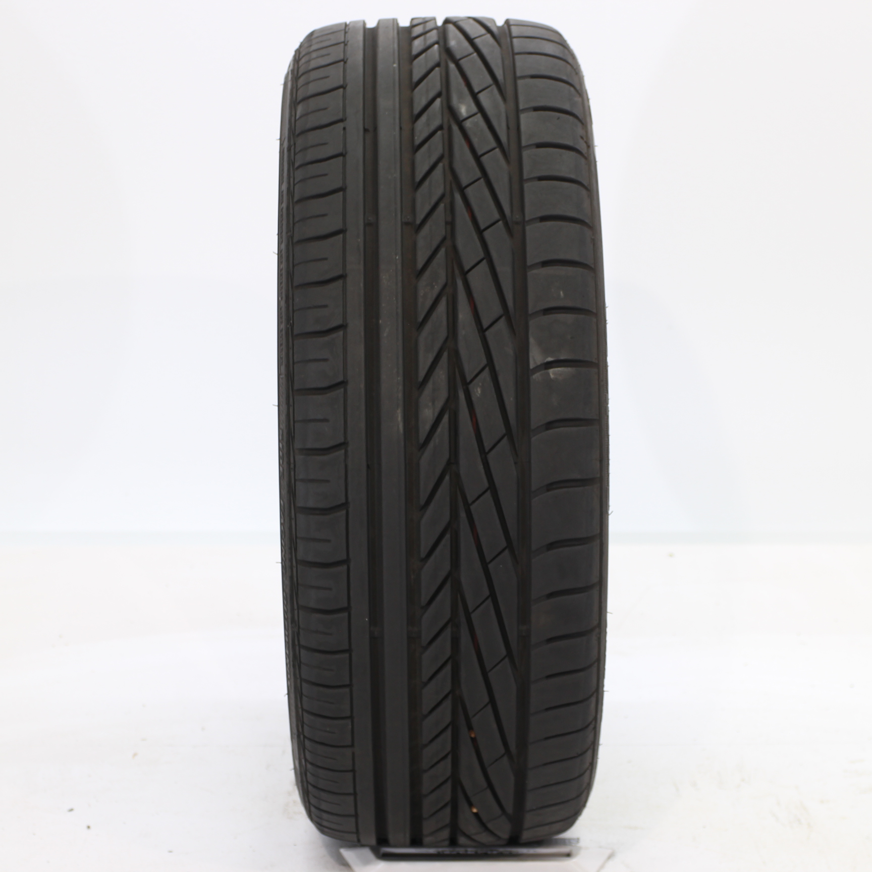 1x Sommerreifen Goodyear Excellence 215/45 R17 87V DOT1317 +6,5mm
