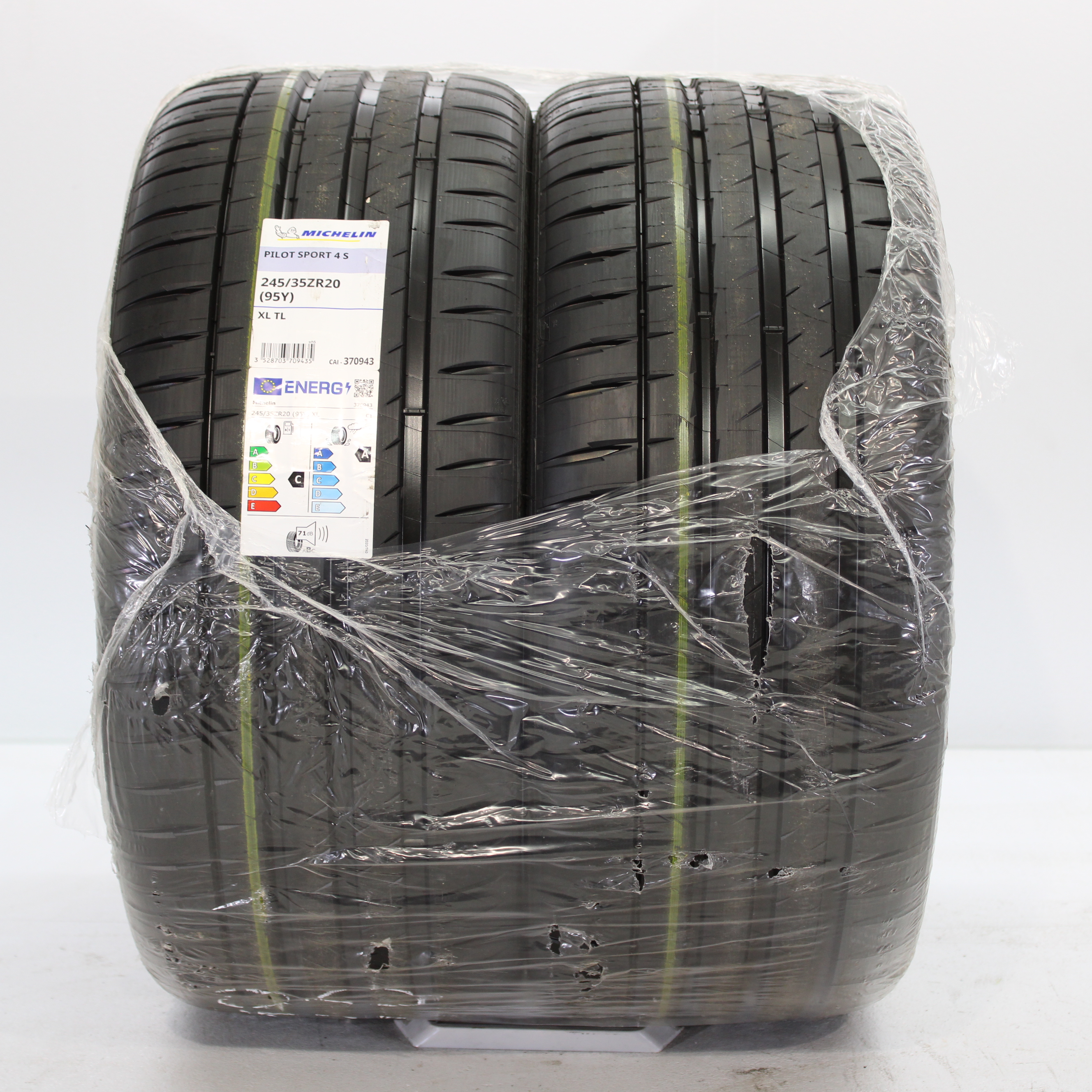 2x Sommerreifen Michelin Pilot Sport 4S 245/35 R20 95Y DOT22 NEU