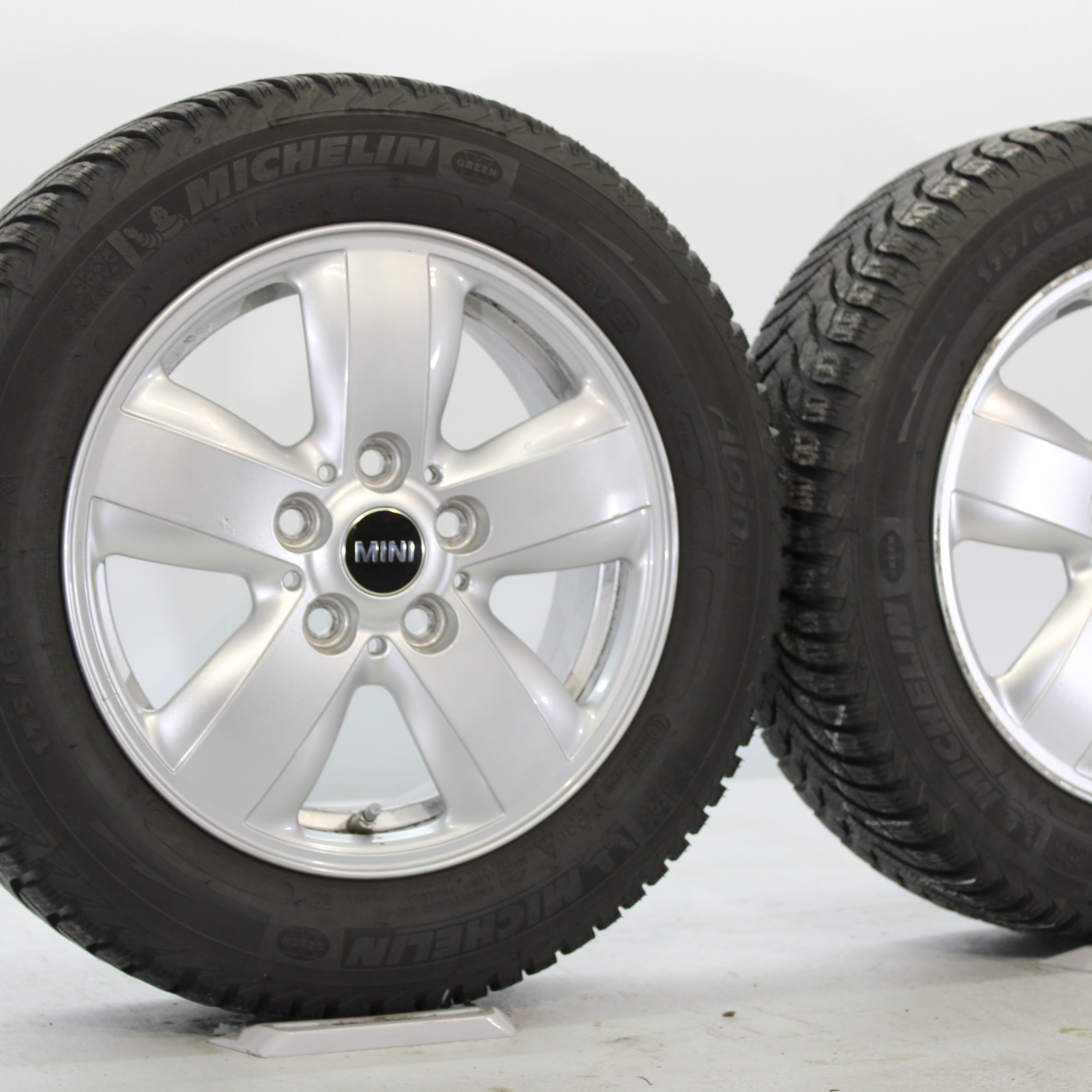 MINI F55 F56 F57 Winterräder 15 Zoll Styling 492 Heli Spoke