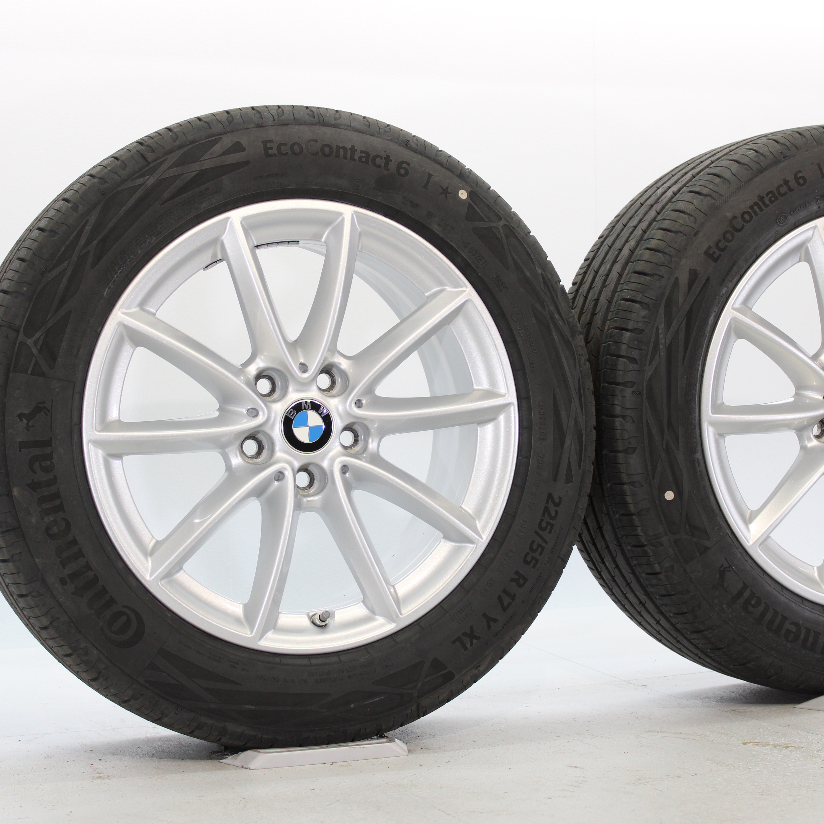 BMW X1 F48 X2 F39 Sommerräder 17 Zoll Styling 560 V-Speiche