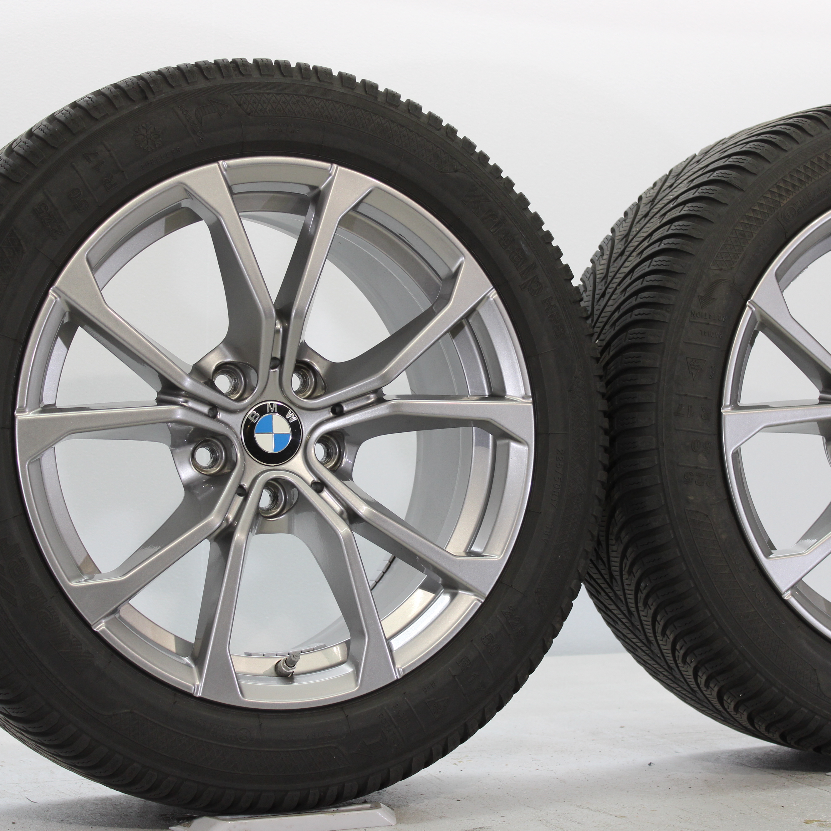 BMW 2er G42 3er G20 G21 4er G22 G23 Winterräder 17 Zoll Styling 776 V-Speiche
