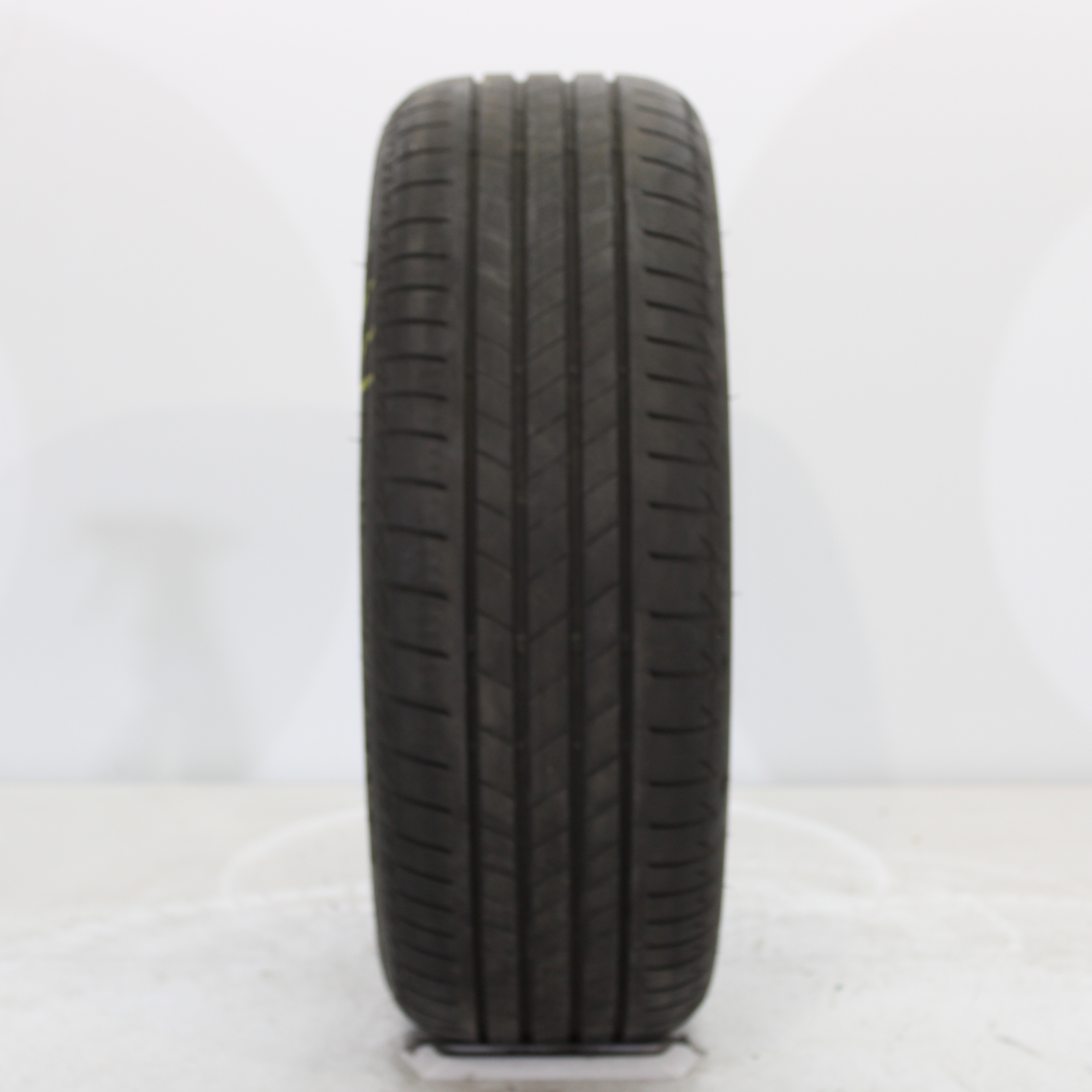1x Sommerreifen Bridgestone Turanza T005 205/55 R17 95W DOT2422 +5mm